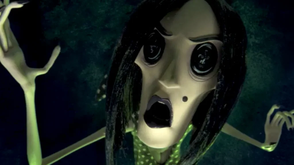 Coraline e o Mundo Secreto (Coraline) (2)