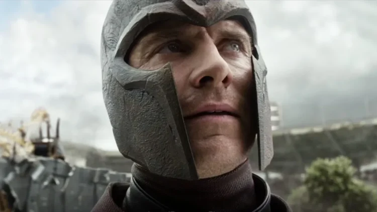 Michael Fassbender como Magneto