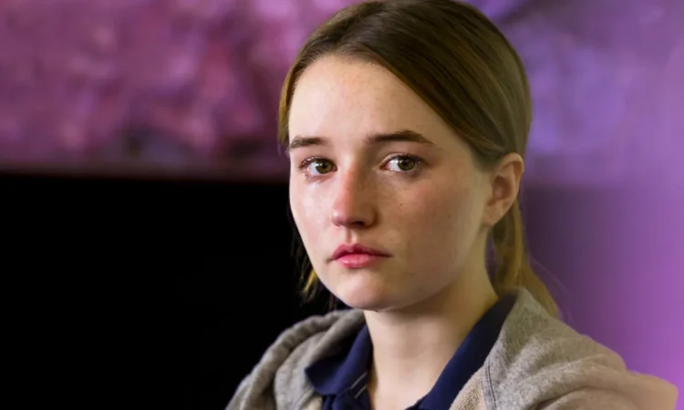 Kaitlyn Dever em The Last of Us temporada 2 HBO MAX